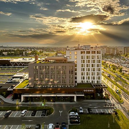 Qosmo Brasov Hotel Экстерьер фото