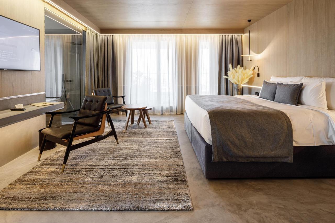 Qosmo Brasov Hotel Экстерьер фото