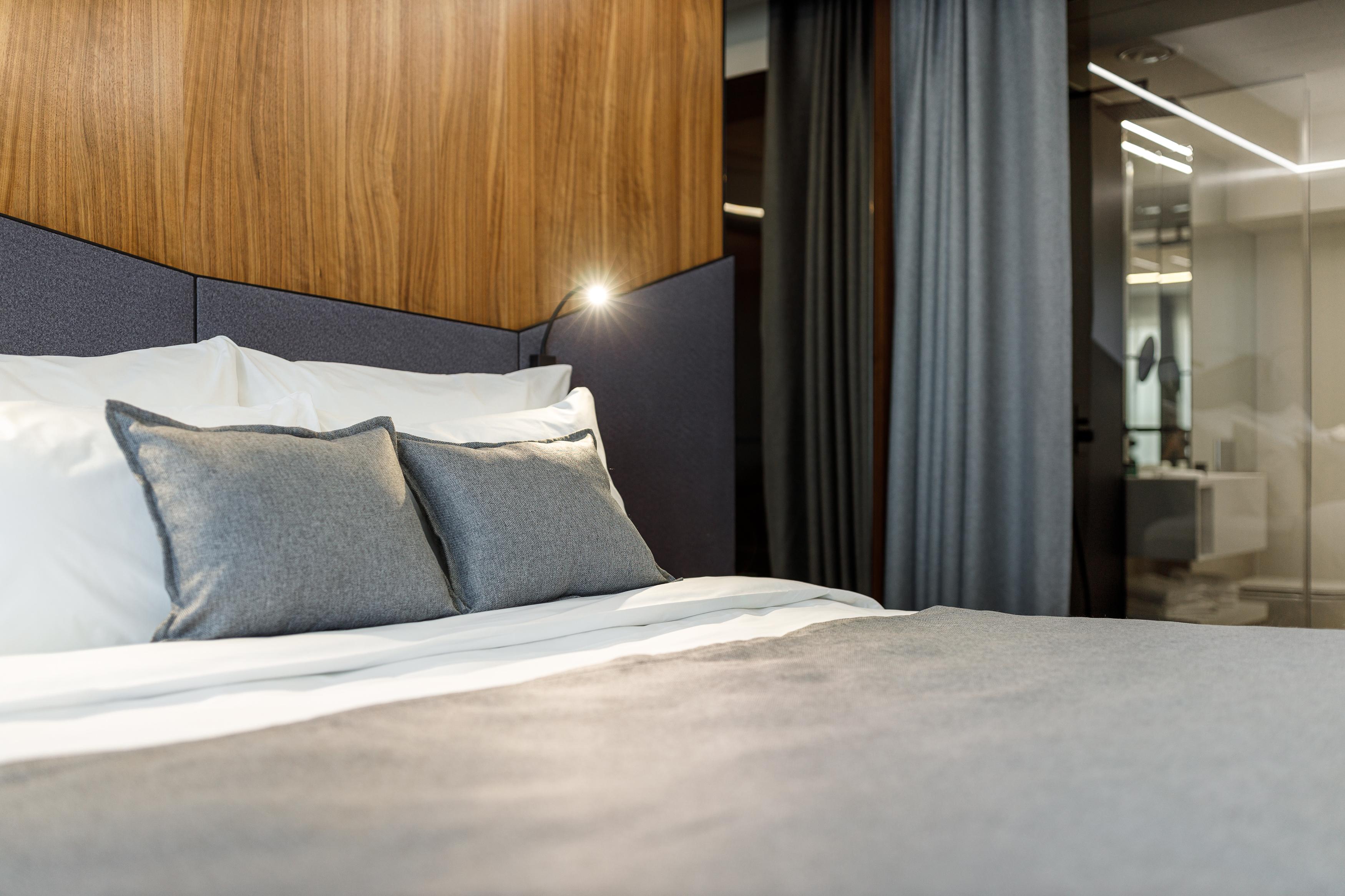 Qosmo Brasov Hotel Экстерьер фото