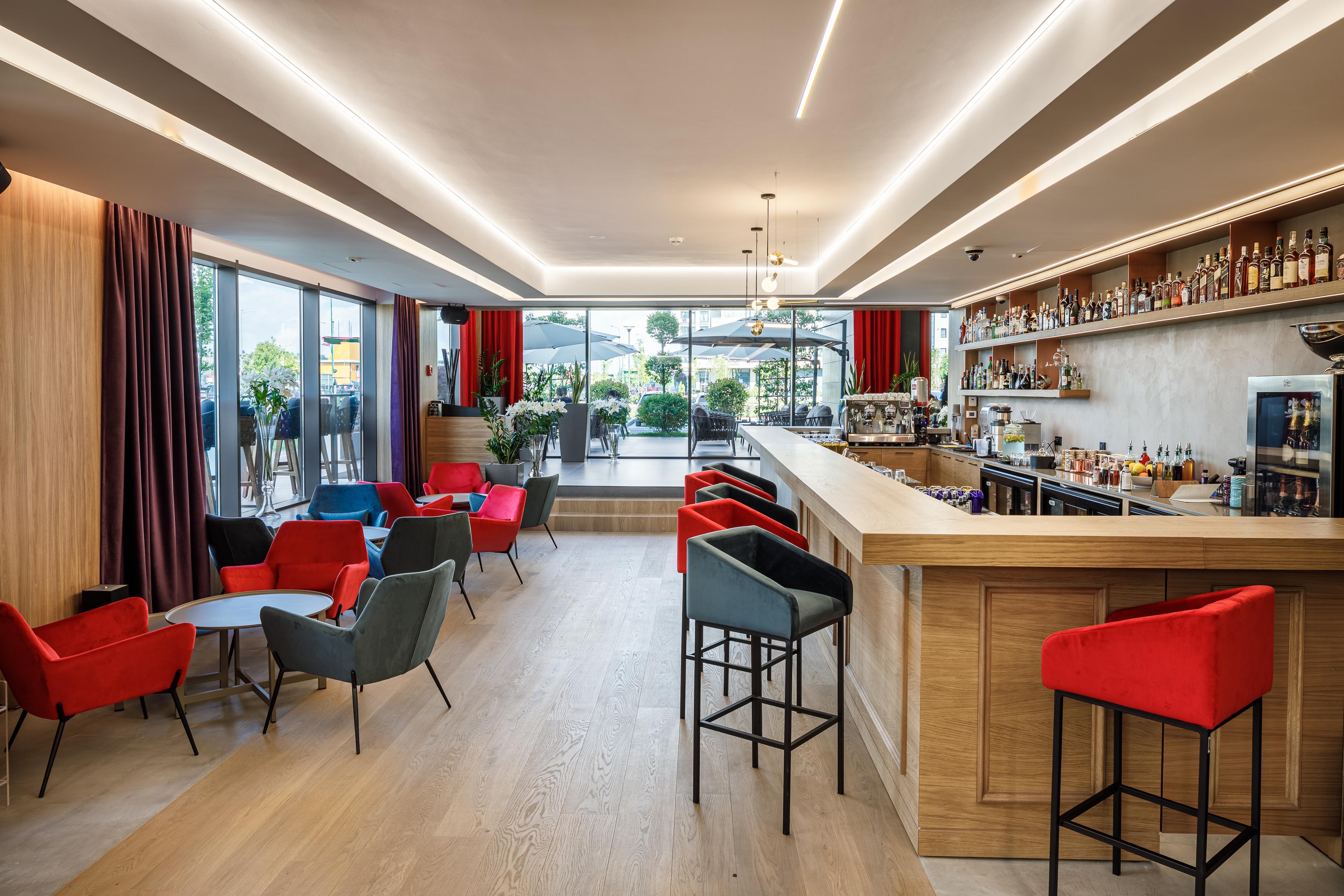 Qosmo Brasov Hotel Экстерьер фото