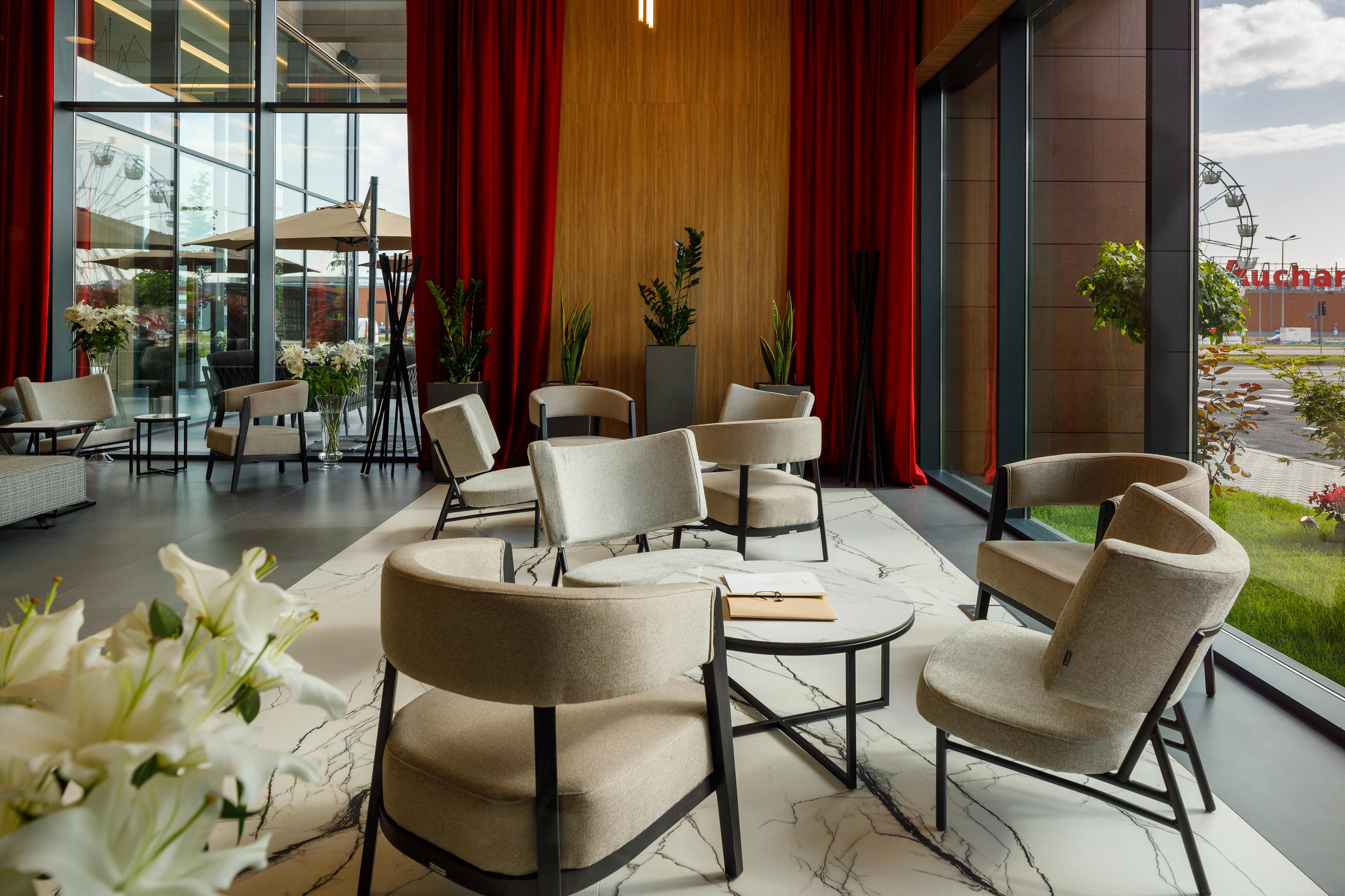 Qosmo Brasov Hotel Экстерьер фото